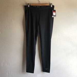 Nike stay warm leggings therma fit black size L